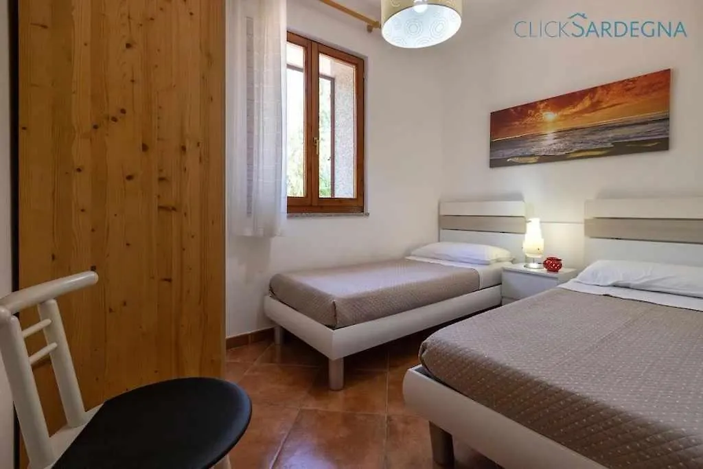 Alghero Villa Maestrale Con Veranda Coperta Giardino 4 Camere 3 Bagni
