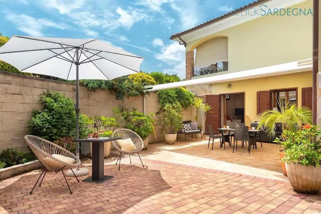Alghero Villa Maestrale Con Veranda Coperta Giardino 4 Camere 3 Bagni
